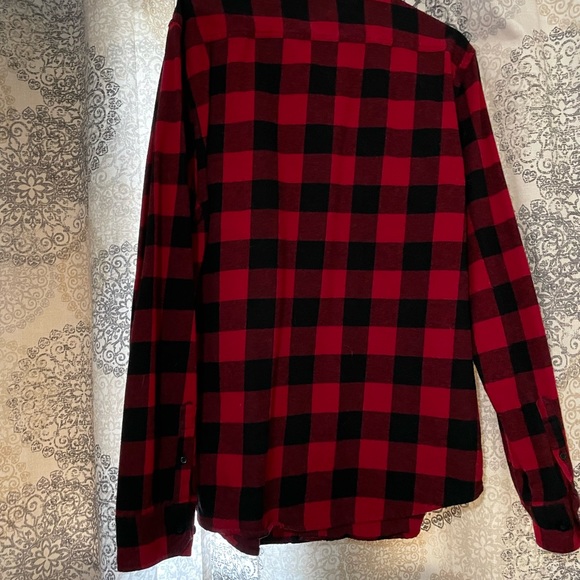 North Western Manufacturing Co by Bluenotes Red and Black Flannel - Picture 6 of 6